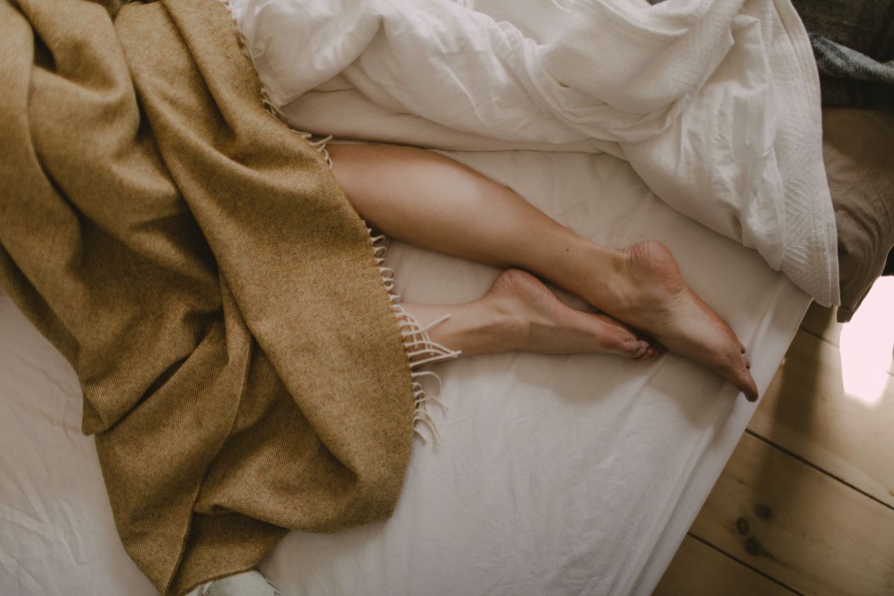 Lightweight Herringbone Throw