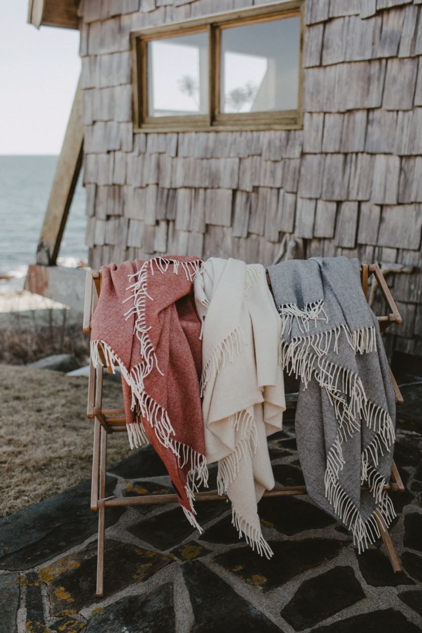 Lightweight Herringbone Throw
